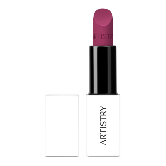 Lipstick acabado matte Photobomb Fuchsia deja los labios con lleno de color, y con una cómoda sensación de suavidad e hidratación